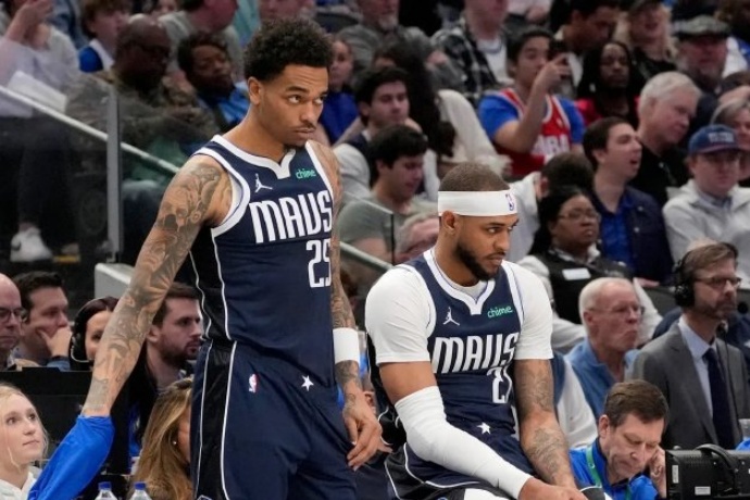 加福德3年5400萬提前續(xù)約獨行俠：內(nèi)線核心的穩(wěn)定之選