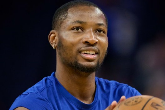 國(guó)王報(bào)價(jià)庫(kù)明加遭拒，勇士堅(jiān)守未來(lái)拼圖