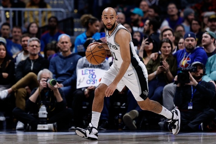 馬刺 1 年 300 萬簽約麥克勞林，充實后衛(wèi)線深度