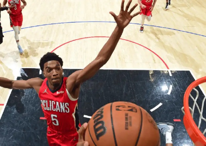 赫伯特?瓊斯 3 年 6800 萬續(xù)約鵜鶘，球隊防守基石留隊