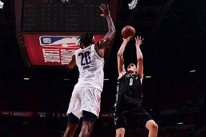 薩爾單場(chǎng) 8 記大帽改寫歷史，奇才險(xiǎn)勝籃網(wǎng)