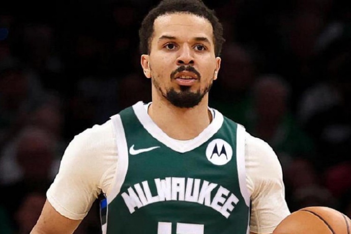 科爾·安東尼新賽季身披50號，傳承父親榮耀