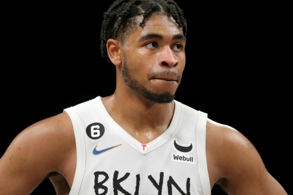 600萬(wàn)留守籃網(wǎng)！卡姆-托馬斯放棄長(zhǎng)期合同賭未來(lái)，傷病與防守成最大變數(shù)