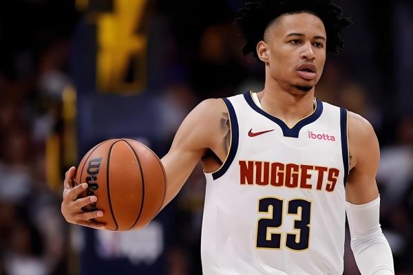 鵜鶘23號球衣時隔六年易主：雙向合同球員特雷-亞歷山大接棒濃眉傳奇